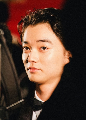染谷将太